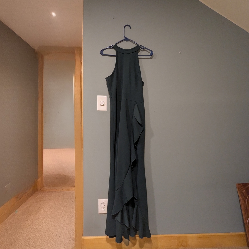 NWT WOOSEA Green High Neck Mermaid Maxi Dress – Ruffle Hem – Size XL (16)